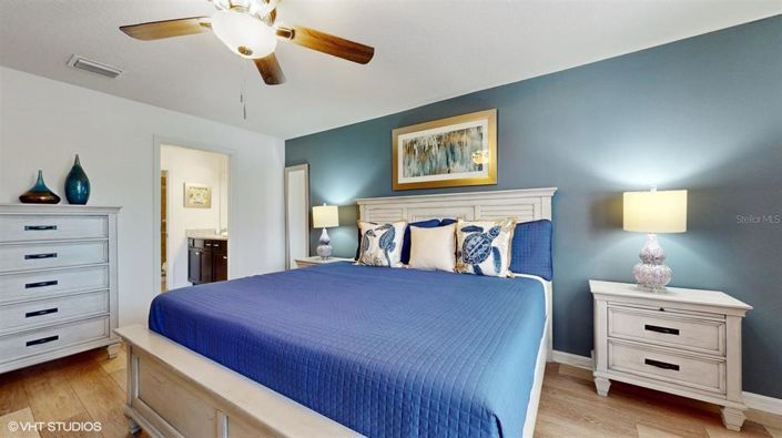 Image No.18-5 Bed Townhouse for sale