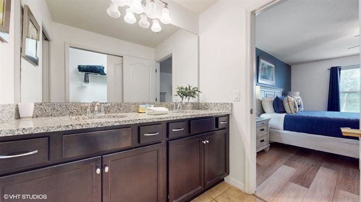 Image No.22-5 Bed Townhouse for sale