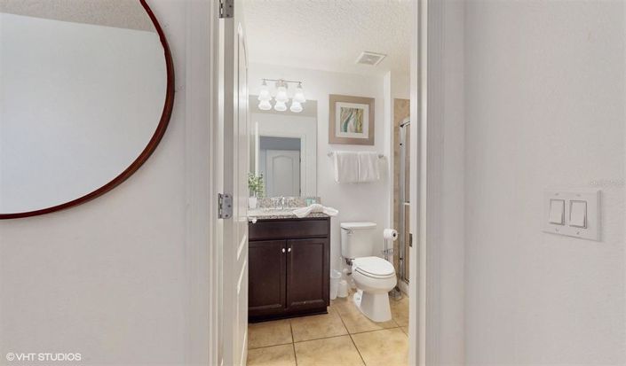 Image No.25-5 Bed Townhouse for sale