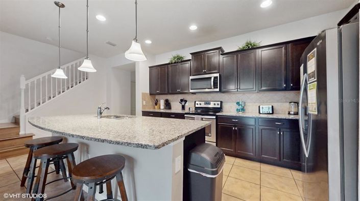 Image No.4-5 Bed Townhouse for sale