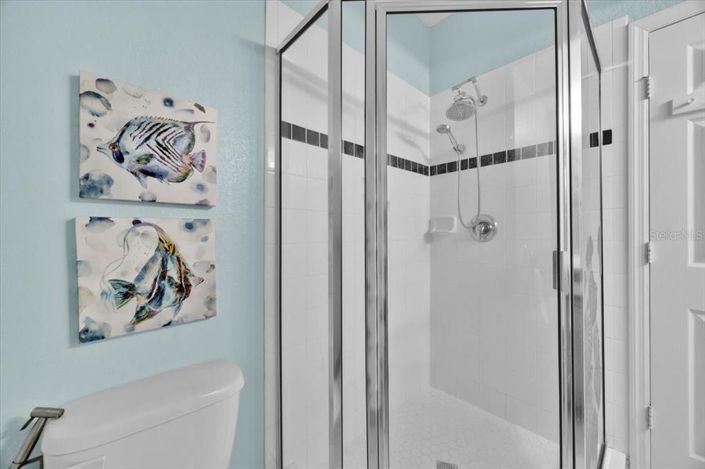 Image No.44-5 Bed Property for sale