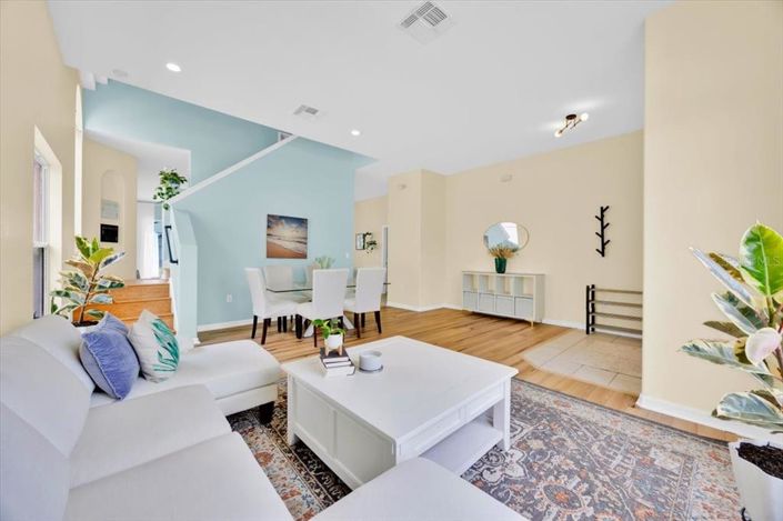 Image No.6-5 Bed Property for sale