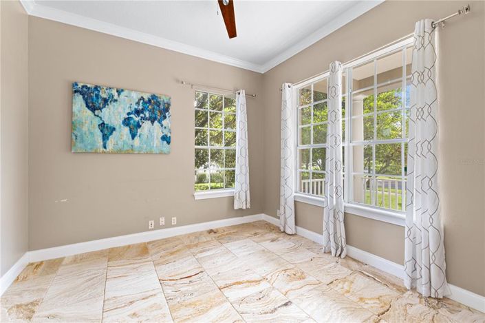 Image No.13-5 Bed Property for sale