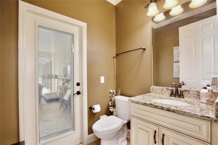 Image No.12-4 Bed Property for sale