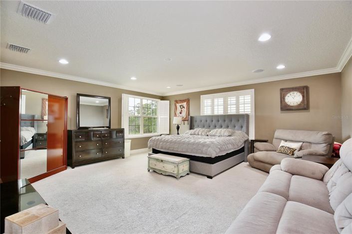 Image No.21-4 Bed Property for sale