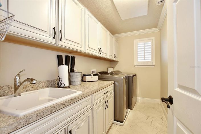 Image No.31-4 Bed Property for sale