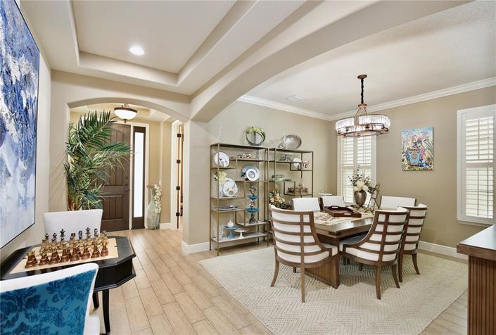 Image No.5-4 Bed Property for sale