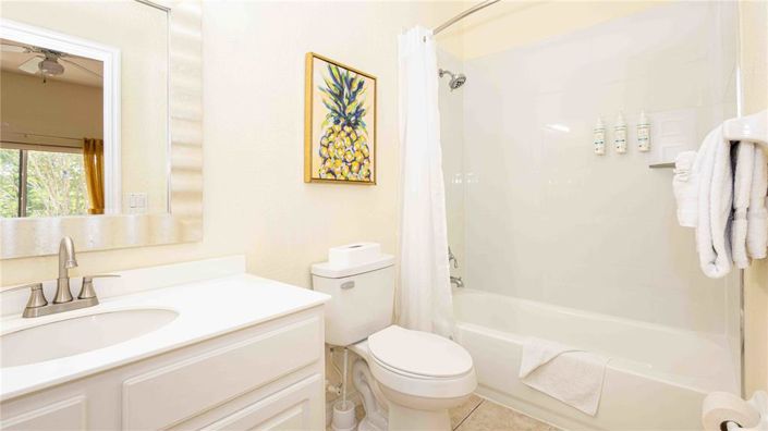 Image No.18-3 Bed Property for sale