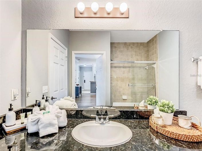 Image No.22-2 Bed Property for sale