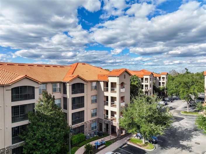 Image No.33-2 Bed Property for sale