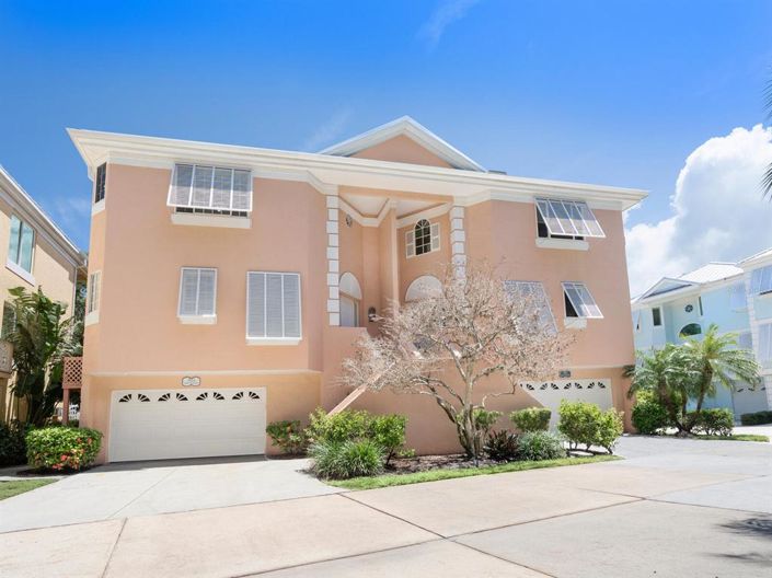 Image No.1-3 Bed Property for sale