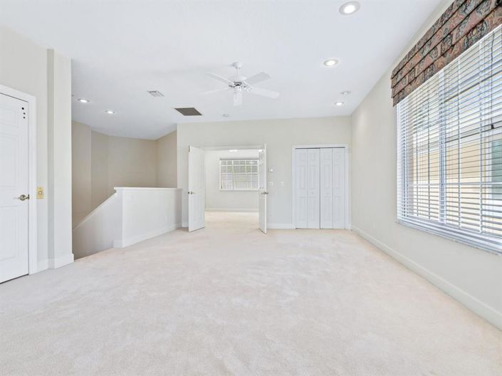 Image No.21-3 Bed Property for sale