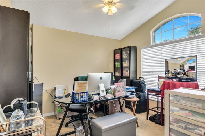 Image No.18-5 Bed Property for sale