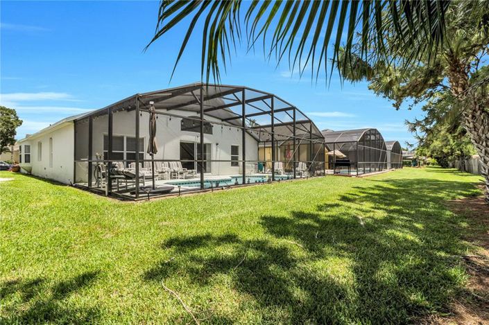 Image No.23-5 Bed Property for sale