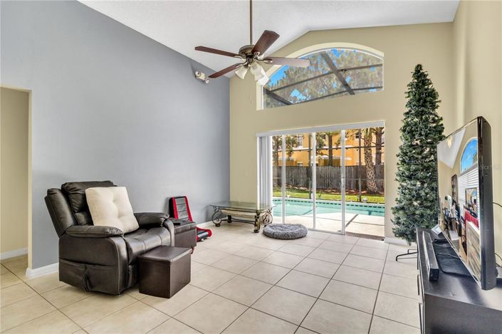 Image No.3-5 Bed Property for sale