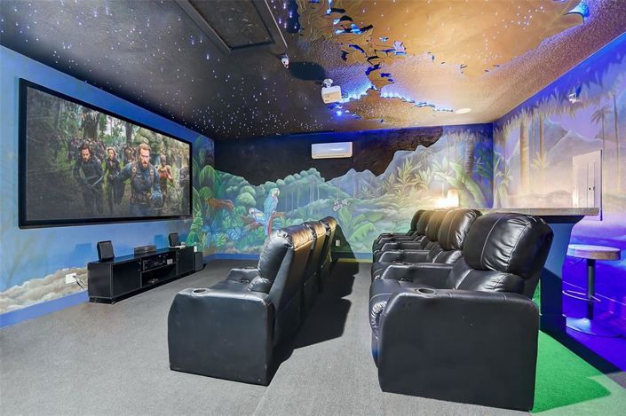 Image No.41-6 Bed Property for sale