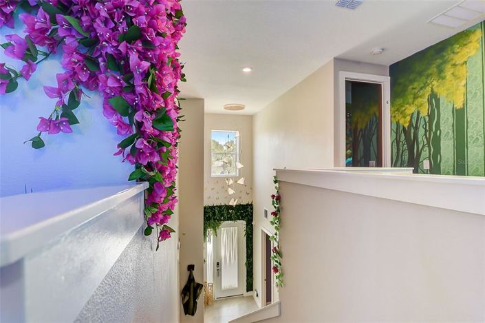 Image No.43-6 Bed Property for sale