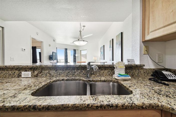 Image No.14-2 Bed Property for sale