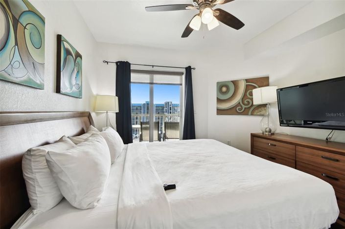 Image No.24-2 Bed Property for sale