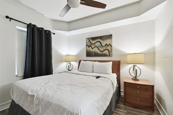 Image No.27-2 Bed Property for sale