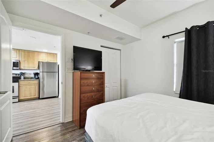 Image No.30-2 Bed Property for sale