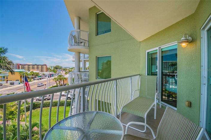 Image No.8-2 Bed Property for sale