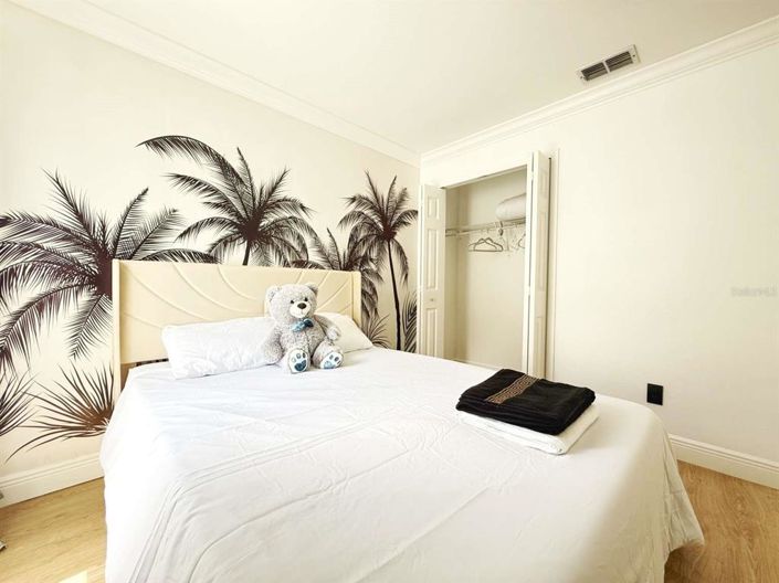 Image No.18-4 Bed Property for sale