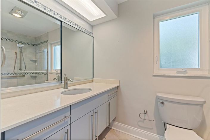 Image No.15-3 Bed Property for sale