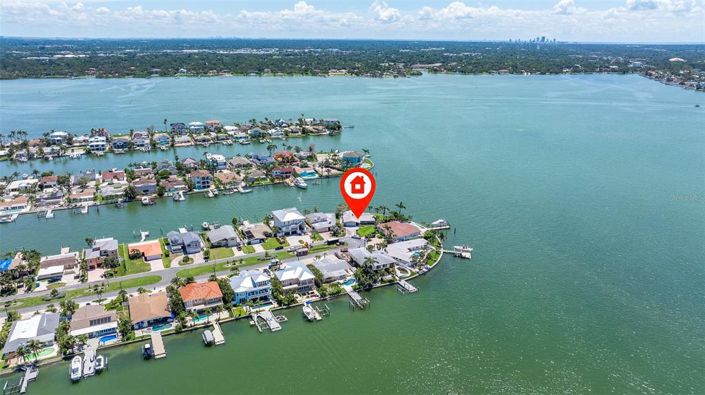 Image No.32-3 Bed Property for sale