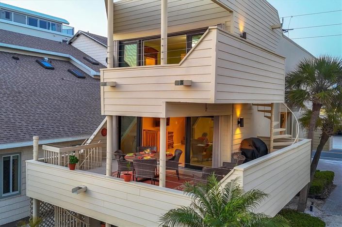 Image No.4-2 Bed Property for sale