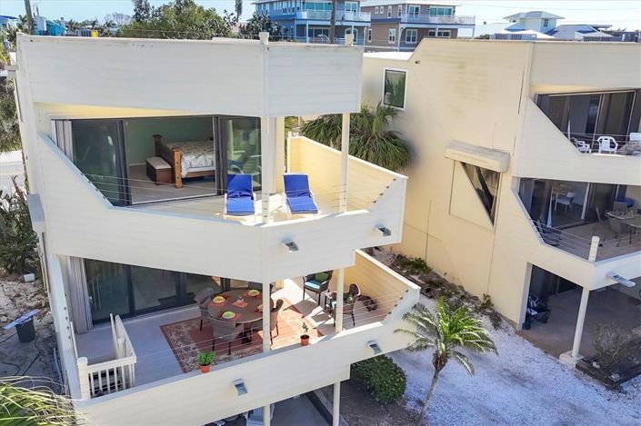 Image No.59-2 Bed Property for sale