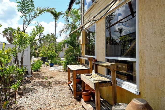 Image No.55-3 Bed Property for sale