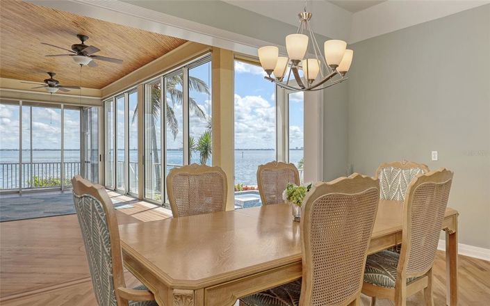 Image No.24-3 Bed Property for sale