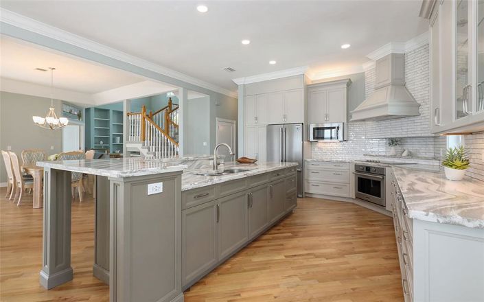 Image No.28-3 Bed Property for sale