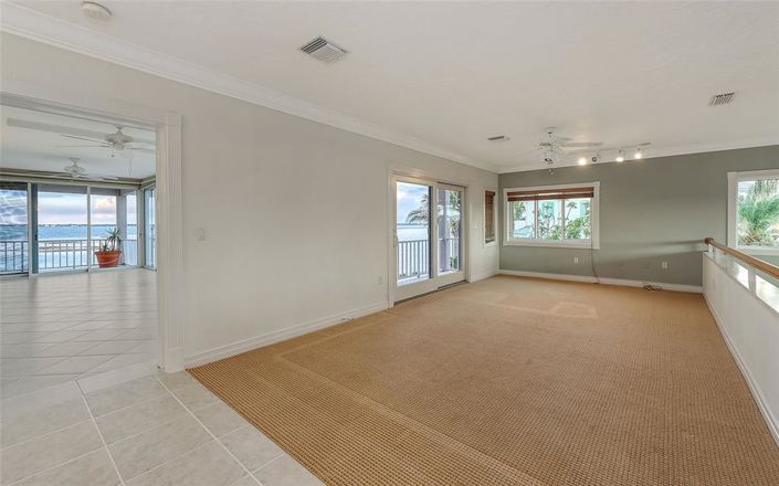 Image No.42-3 Bed Property for sale