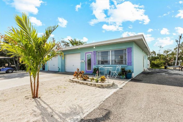 Image No.2-2 Bed Property for sale