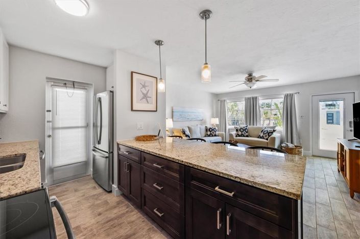 Image No.8-2 Bed Property for sale