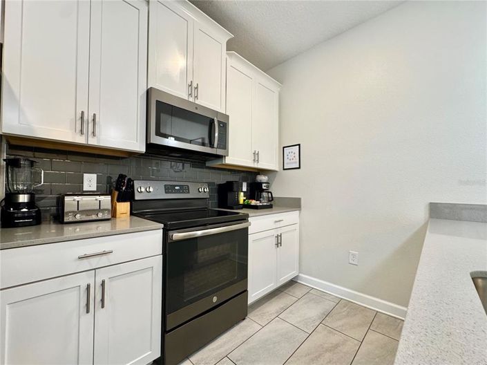 Image No.10-5 Bed Townhouse for sale