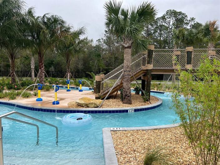 Image No.21-5 Bed Townhouse for sale