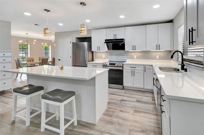 Image No.18-4 Bed Property for sale