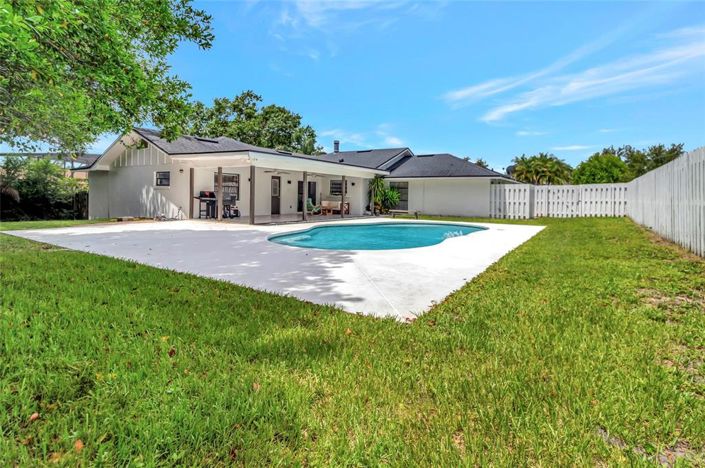 Image No.39-4 Bed Property for sale