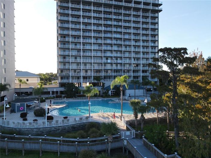 Image No.12-1 Bed Property for sale