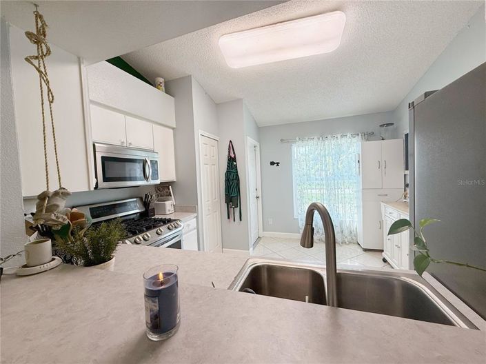 Image No.18-4 Bed Property for sale