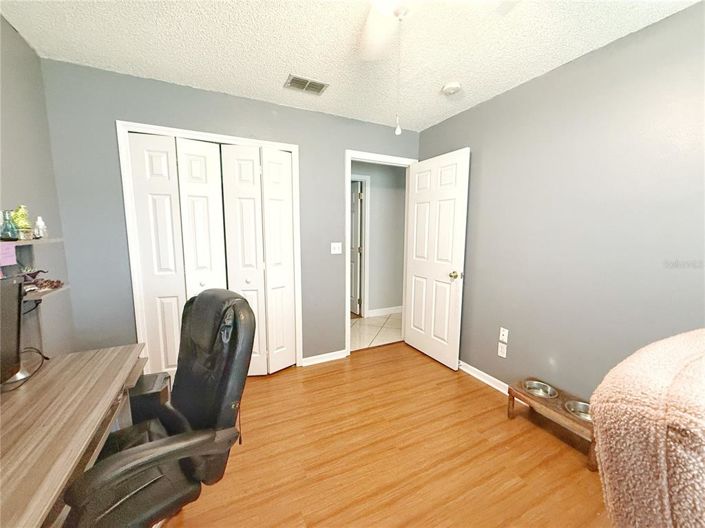 Image No.28-4 Bed Property for sale