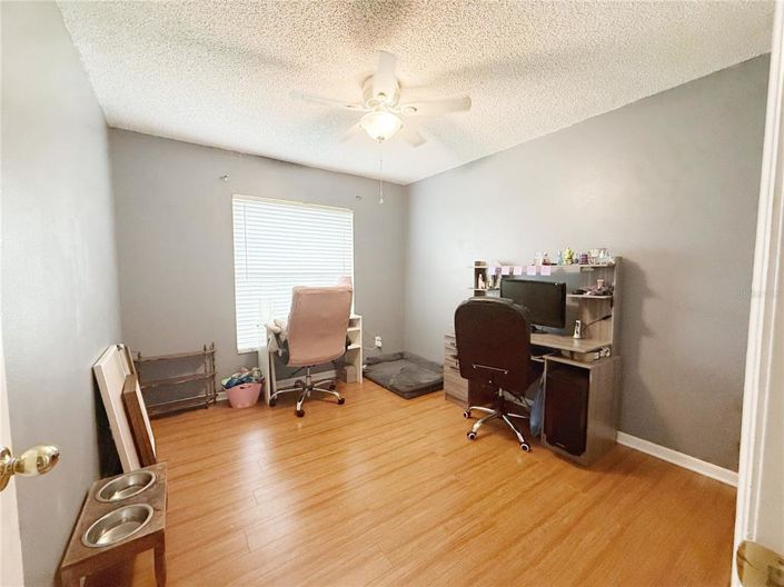 Image No.29-4 Bed Property for sale