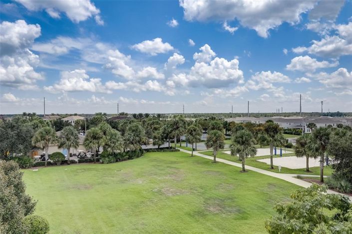 Image No.55-5 Bed Property for sale