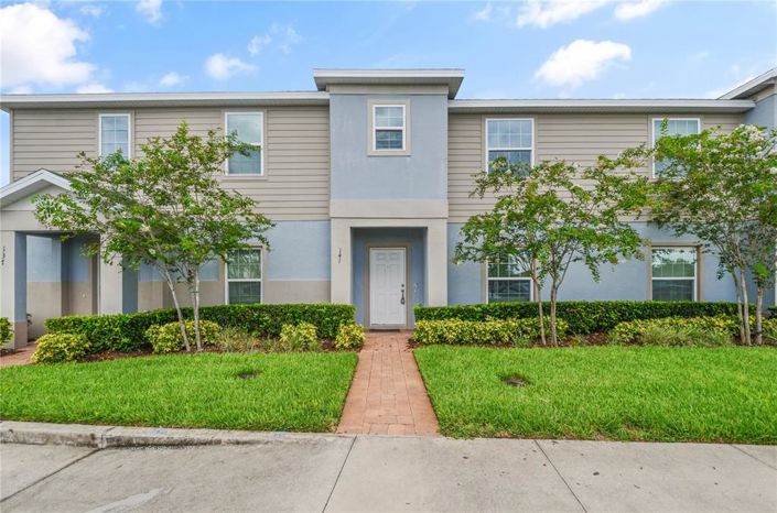 Image No.1-3 Bed Townhouse for sale
