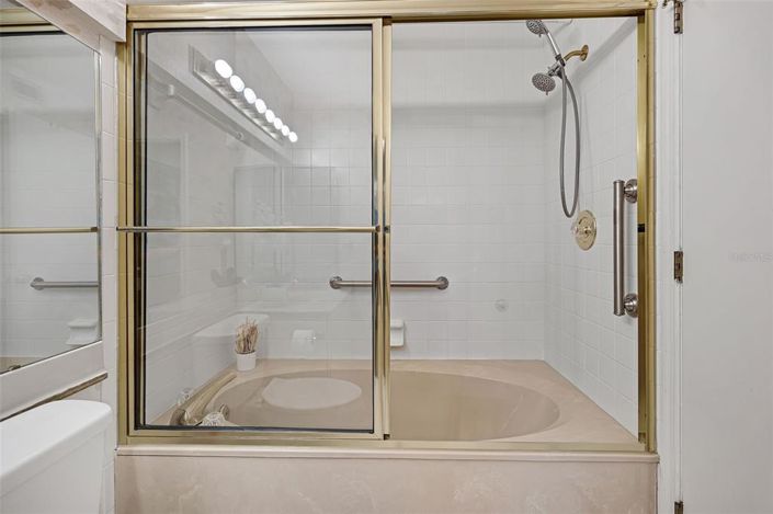 Image No.36-3 Bed Townhouse for sale