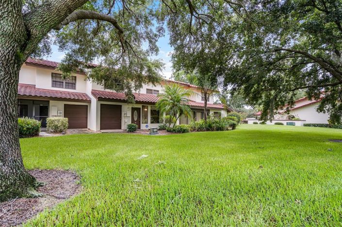 Image No.37-3 Bed Townhouse for sale