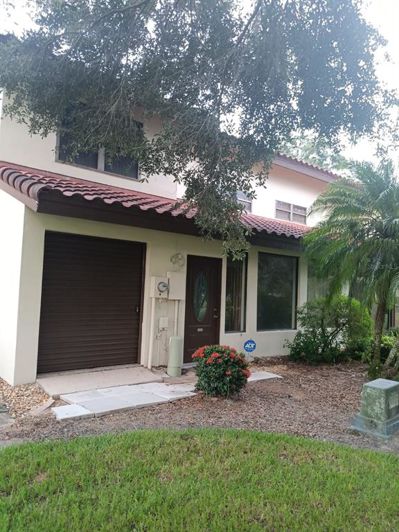 Image No.39-3 Bed Townhouse for sale